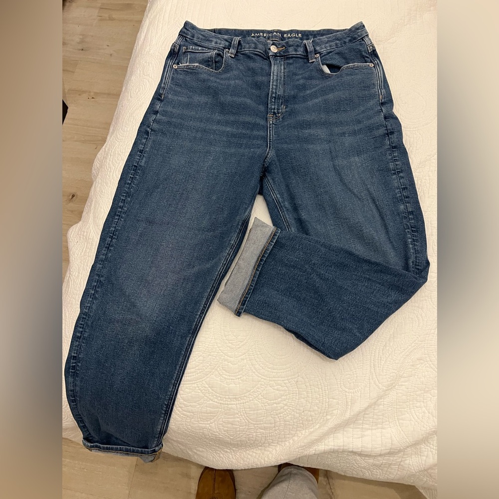 American Eagle curvy mom jeans